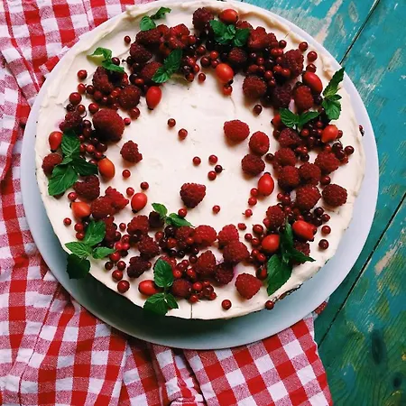 Апартаменты Palace Of Culture 2-bedroom Retreat On Skobelev Blvd