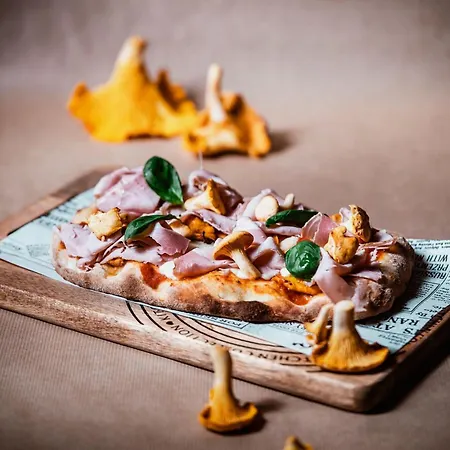 Апартаменты Palace Of Culture 2-bedroom Retreat On Skobelev Blvd София