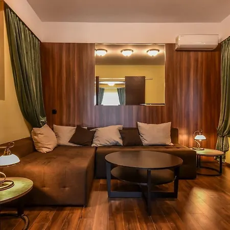 Palace Of Culture 2-bedroom Retreat On Skobelev Blvd Apartment