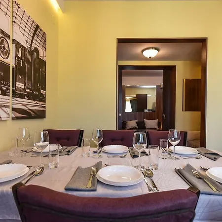 Apartment Palace Of Culture 2-bedroom Retreat On Skobelev Blvd *